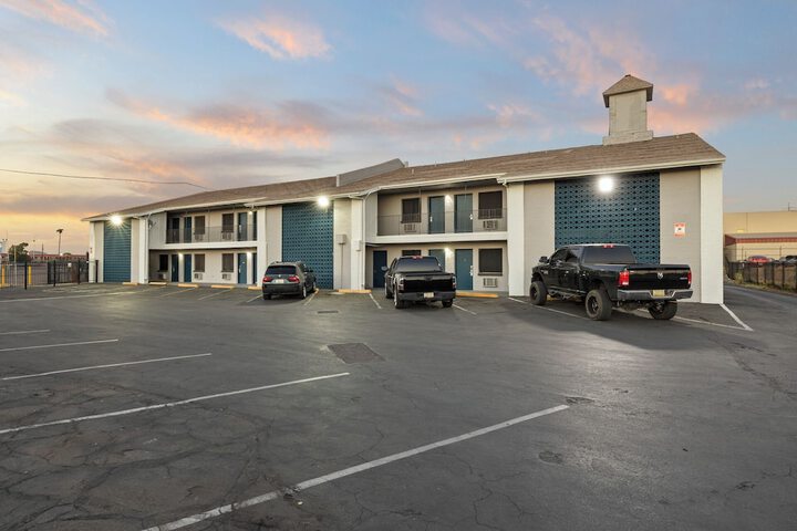 Hotel 3 of 11