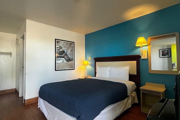 Parkside Inn by PHG - Sweetwater