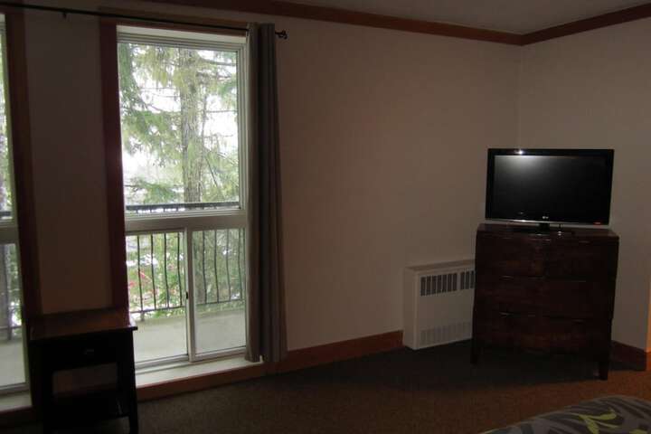 Room 20 of 37