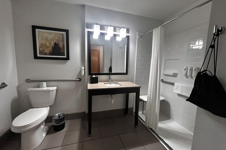 Country Inn & Suites by Radisson Baxter, MN