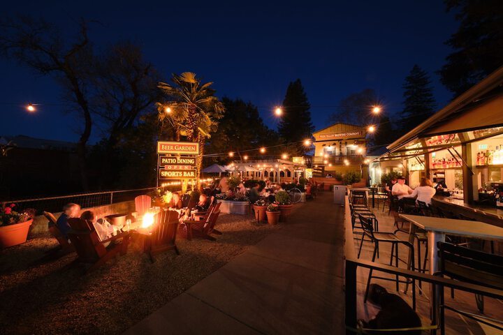 Calistoga Inn Restaurant and Brewery