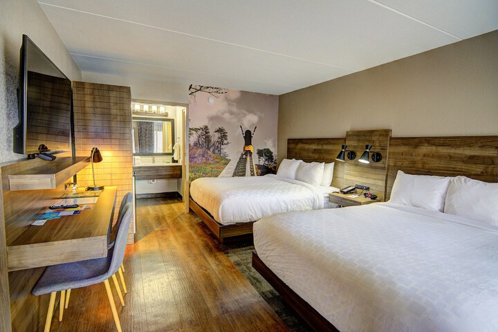 Room 15 of 41