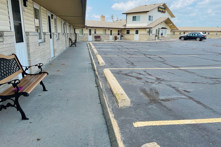 Property Grounds 38 of 40