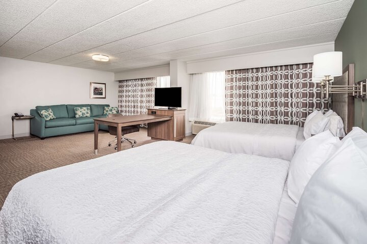 Room 5 of 25