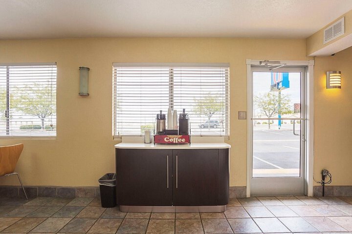 Motel 6 Holbrook AZ