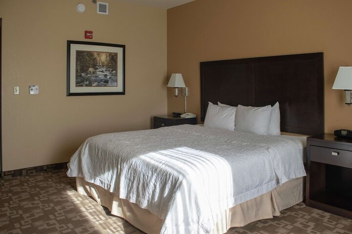 Room 21 of 75