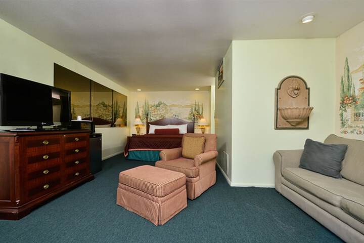 Room 85 of 124