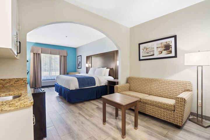 Blue Water Inn & Suites BW Signature Collection