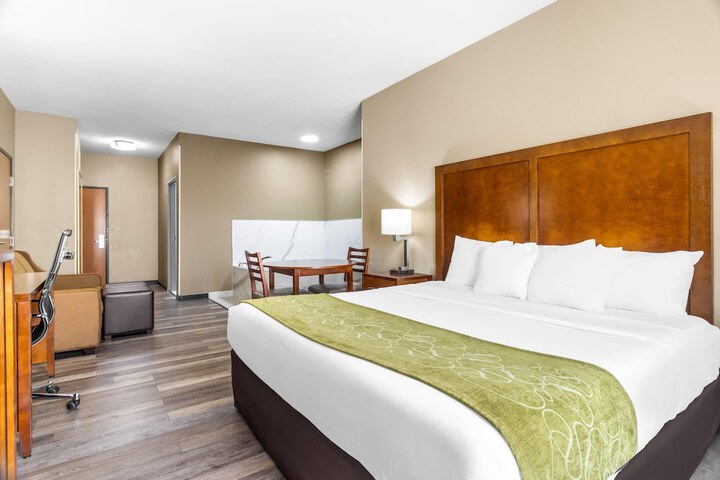 Comfort Suites Mount Vernon