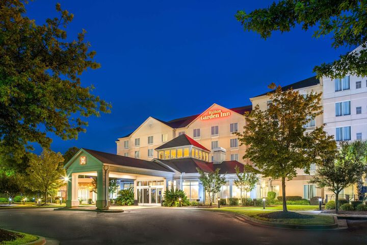 Hotel 2 of 32