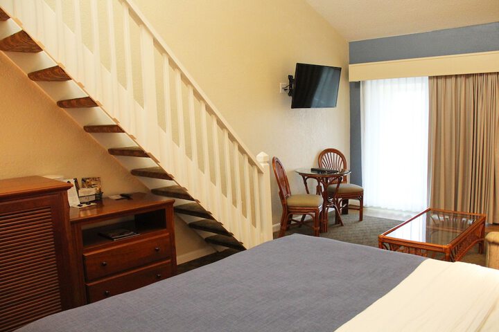 Room 22 of 107