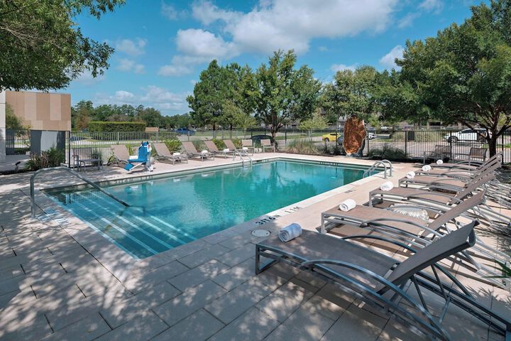 Pool 5 of 37