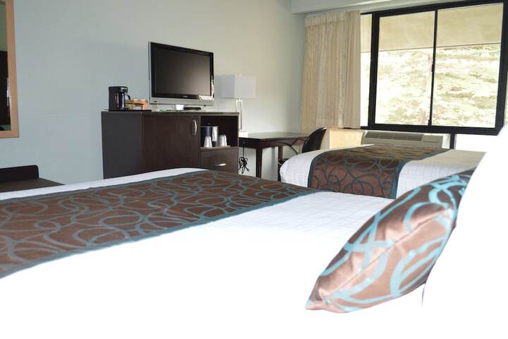 Room 16 of 37