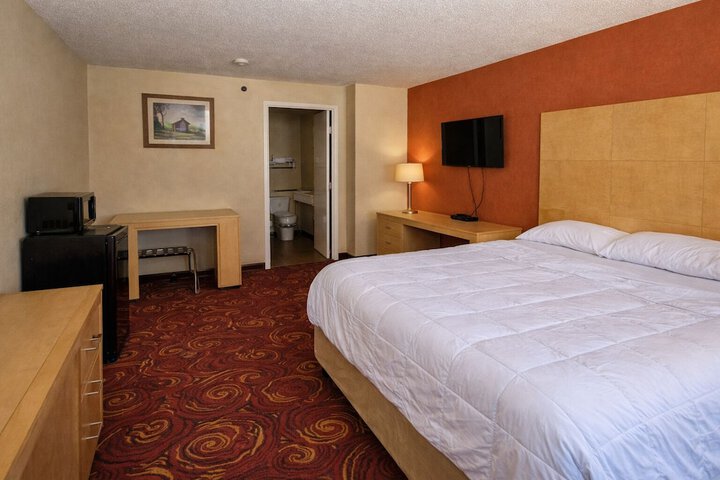 General Bragg Inn & Suites Chickamauga