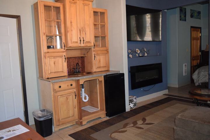 Suites at the Red Rock Vacation rentals