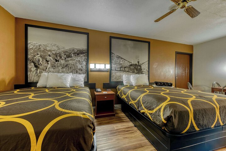 Super 8 by Wyndham Alamosa