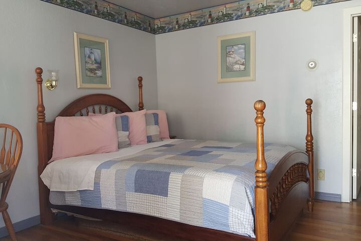 Room 16 of 35