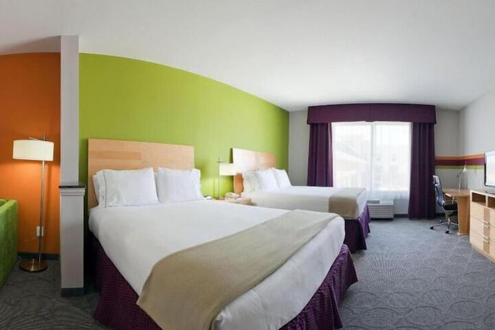 Holiday Inn Express Hotel & Suites Clute - Lake Jackson by IHG