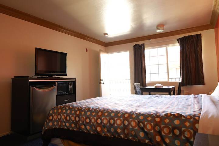 Room 42 of 56