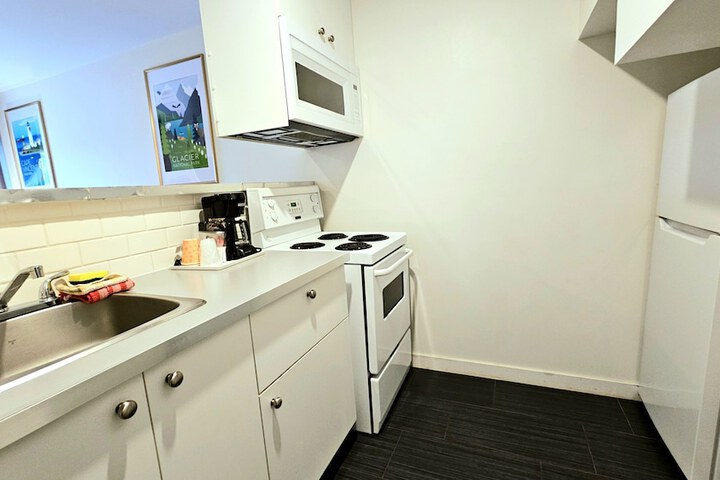 Room 156 of 174