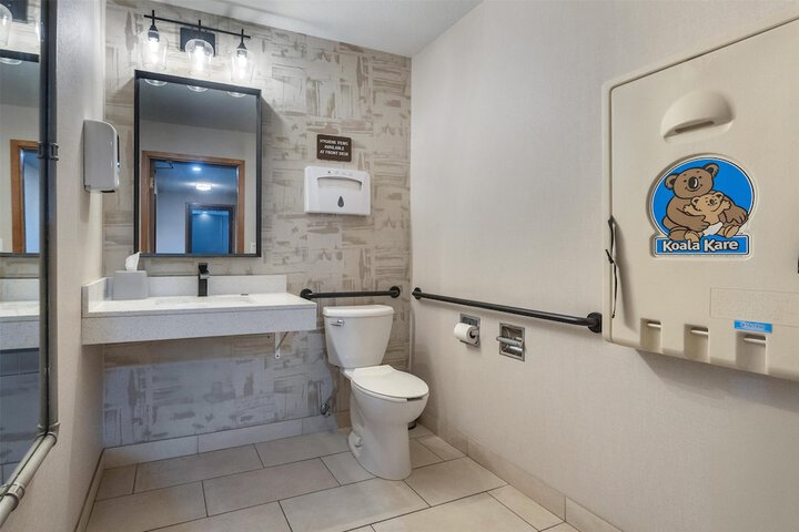 Best Western Fremont / Angola I-80/90 Toll Road