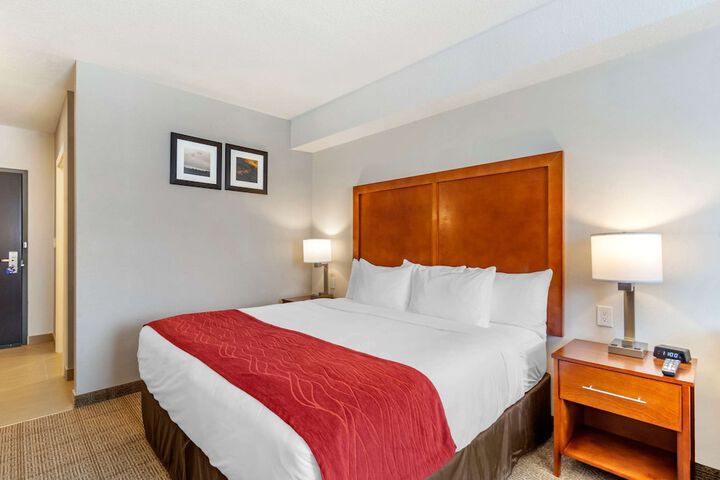 Room 21 of 33