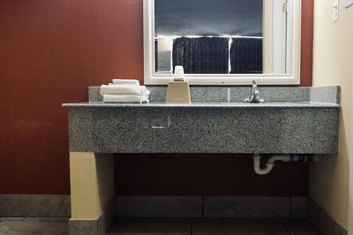 Executive Inn