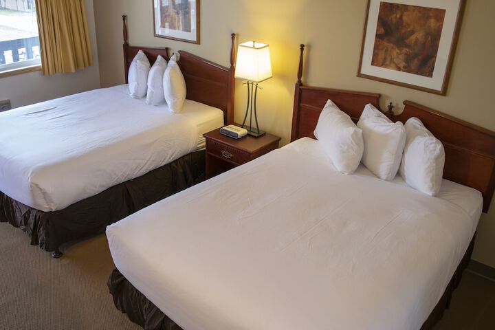 Room 166 of 191