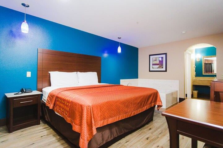 Room 40 of 51