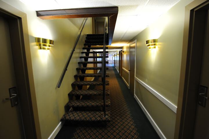 Ballroom/Hall 35 of 35