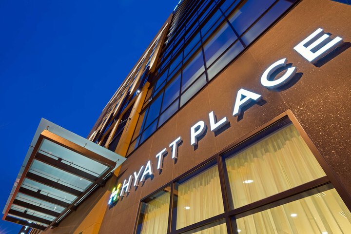 Hotel 3 of 48