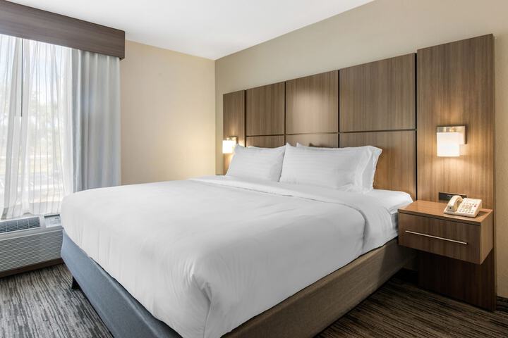 Holiday Inn Melbourne-Viera Conference Center by IHG