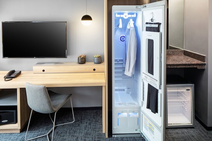Room 20 of 34