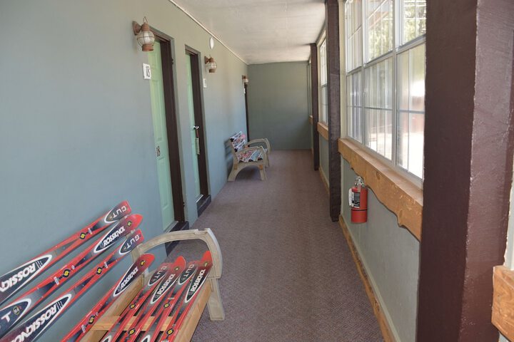 Sitzmark Chalet Inn