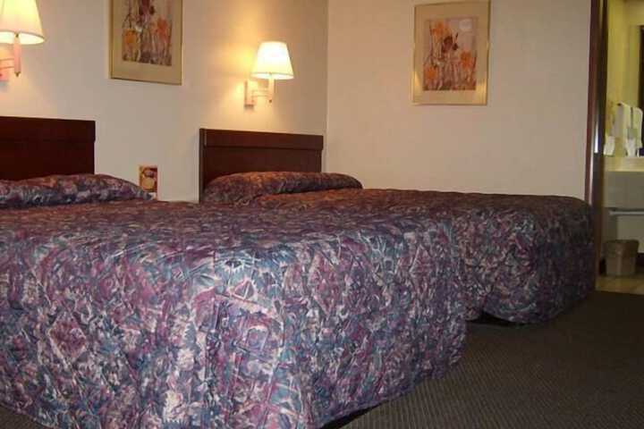 Room 14 of 15