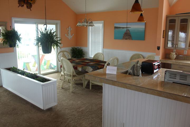 Room 15 of 61