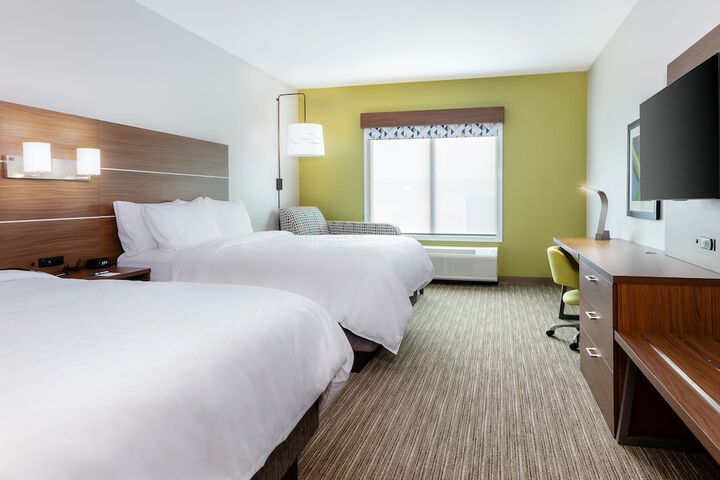 Holiday Inn Express Calhoun South by IHG