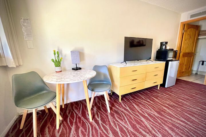 Room 19 of 26