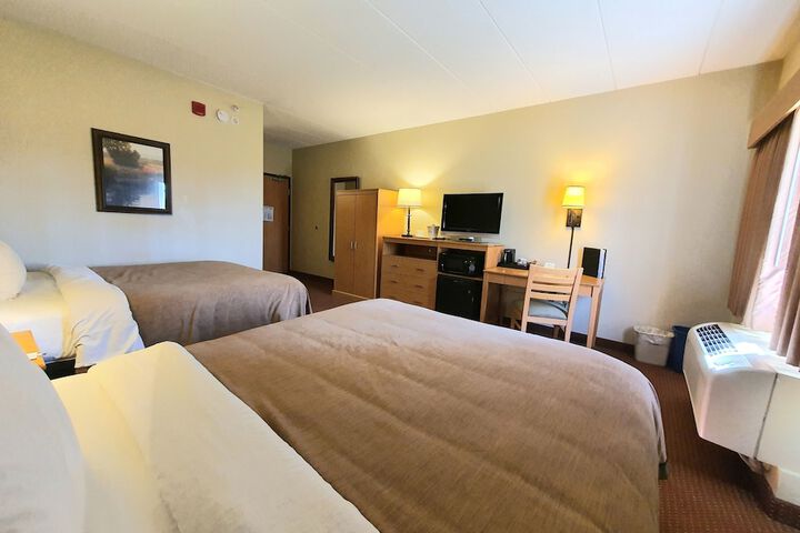 Room 51 of 66