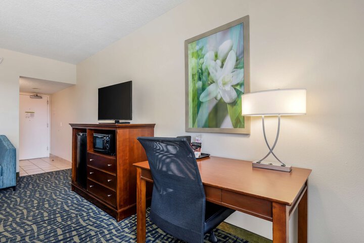 Room 40 of 55