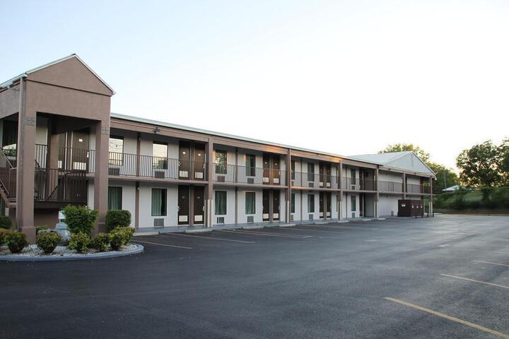 Americas Best Value Inn Shelbyville