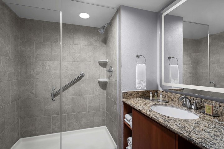 The Alloy King of Prussia - a DoubleTree by Hilton