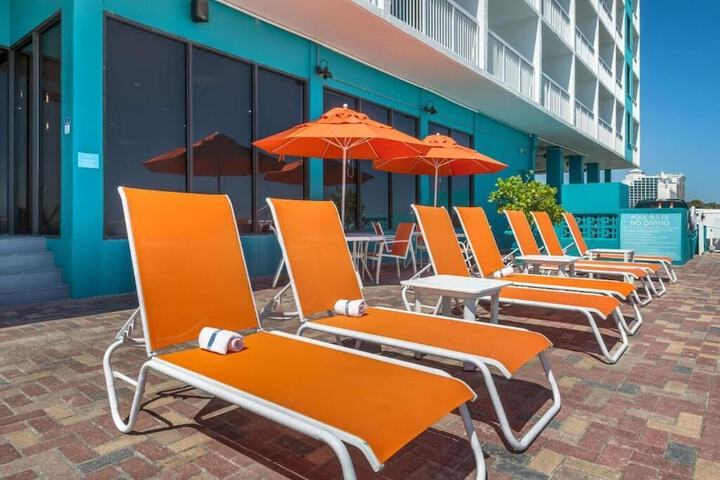 Comfort Inn & Suites Daytona Beach Oceanfront