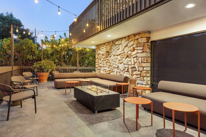 Terrace/Patio 101 of 102