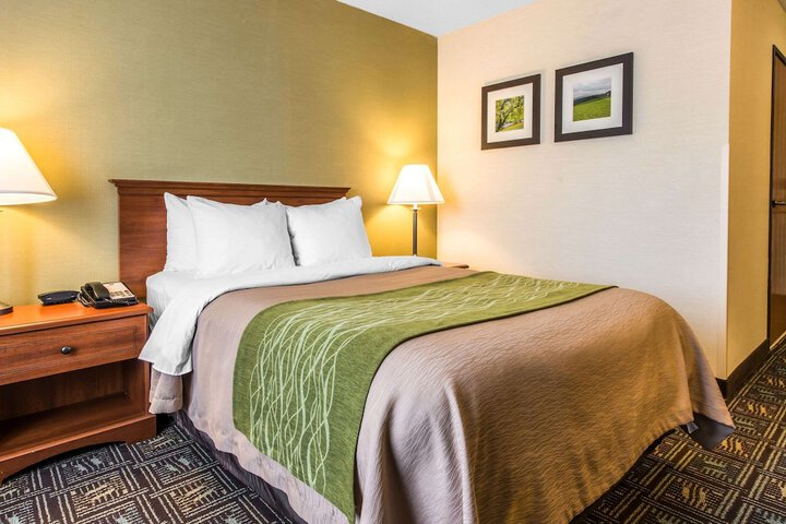 Comfort Inn Weirton - Steubenville