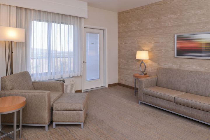Holiday Inn Express & Suites Pocatello by IHG