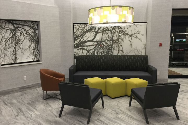 Hotel Interior 11 of 64