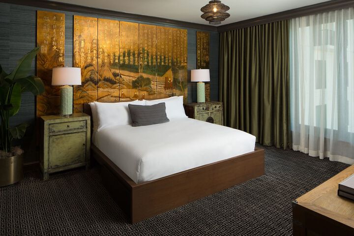 Room 10 of 40