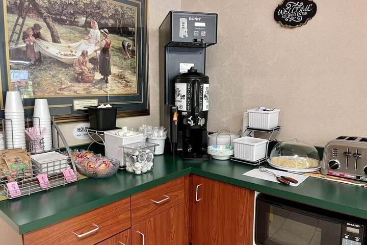 Breakfast/Coffee Service 32 of 32