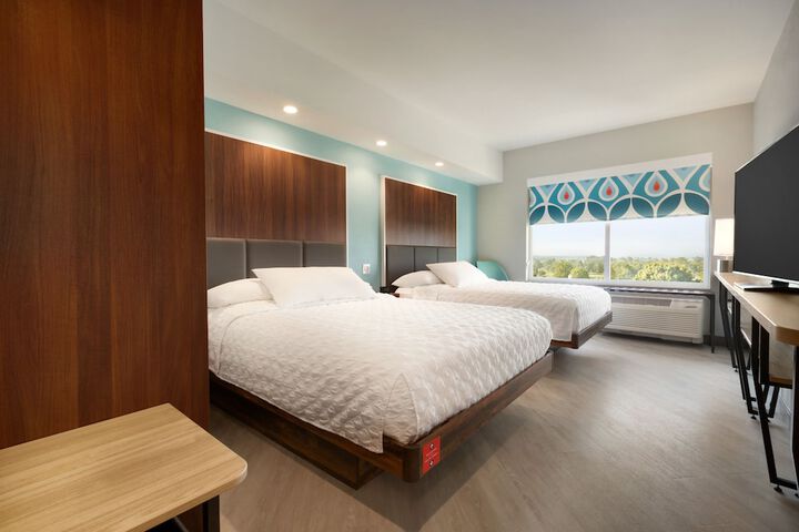 Tru by Hilton York